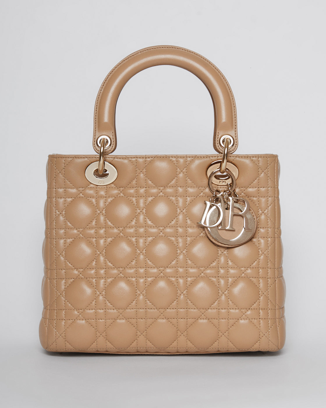 Nude lady dior bag outlet