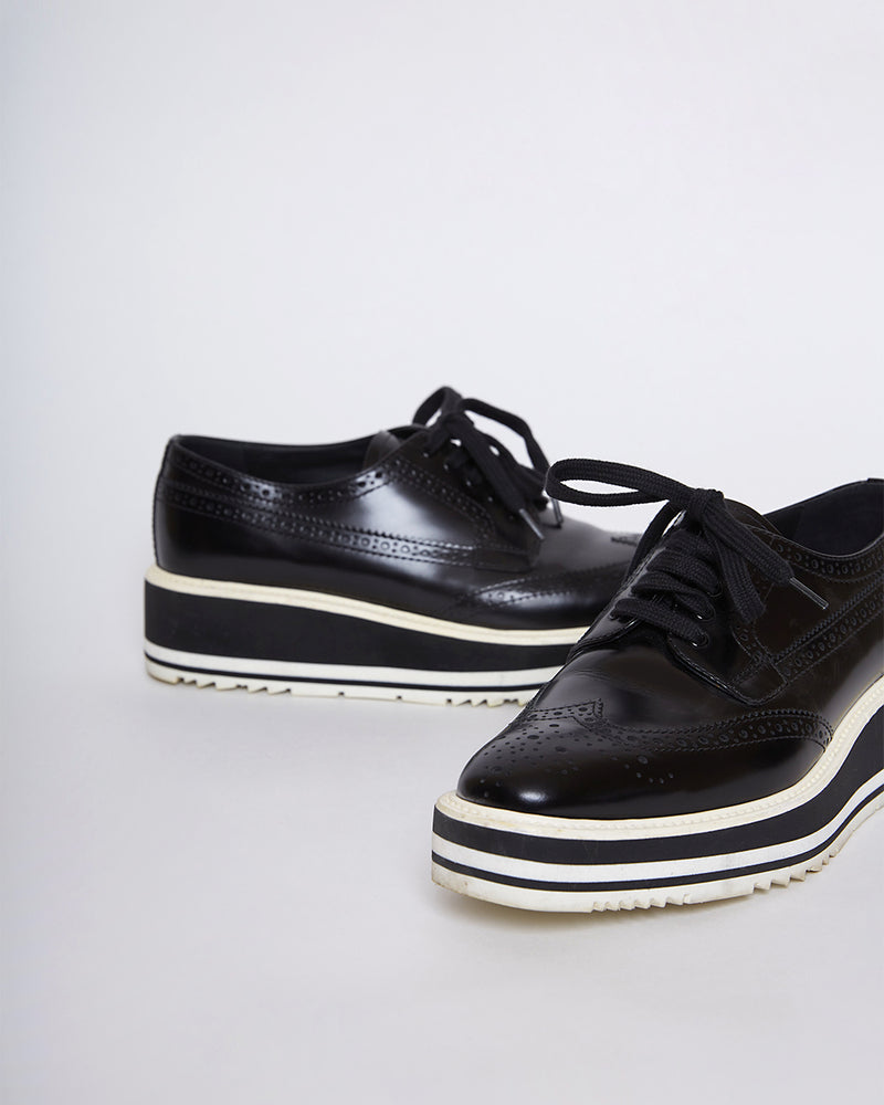 Pre-Loved Leather Platform Brogues